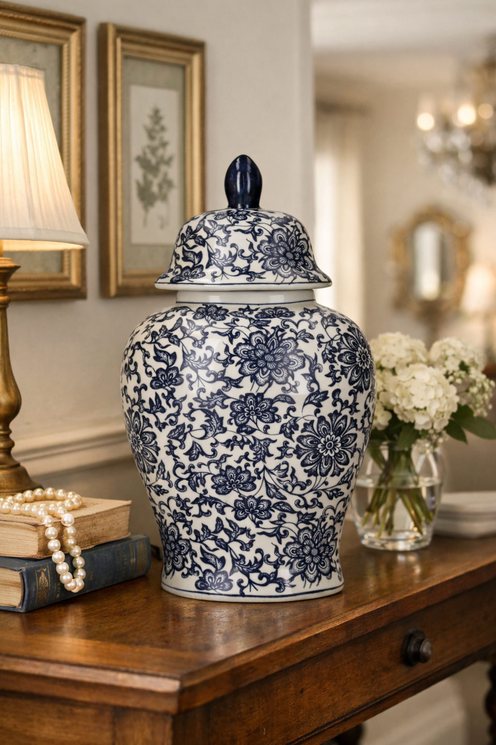 Potiche Ovalado de Cerámica con Flores Azules y Gorro – Al 38x21x14 cm