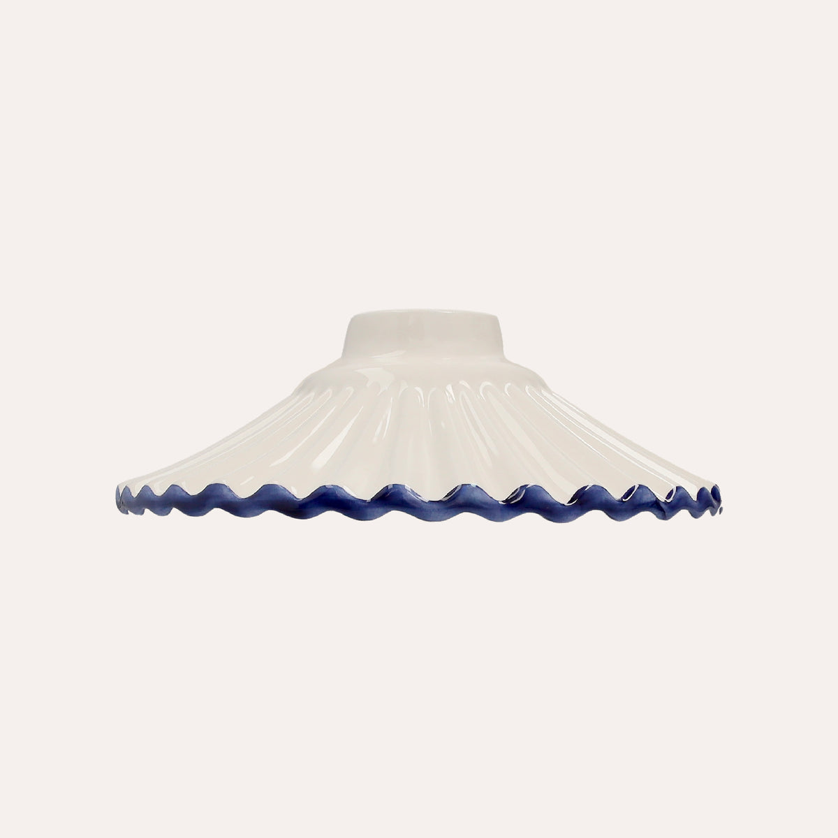 Paralume in Ceramica Bianca con Bordo Blu Ø. 20 cm