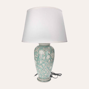 Lampe en céramique vert aigue-marine avec abat-jour blanc