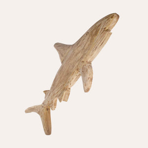 Décoration en bois en forme de requin fabriquée à la main