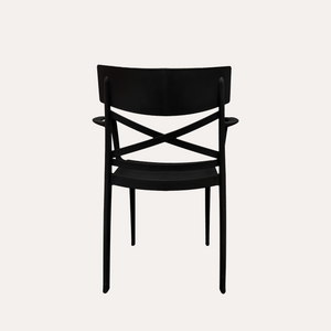 Poltroncina con Braccioli  in Polipropilene Nero Opaco 56x60x82 cm