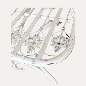 Set da Giardino Antik con Tavolino Fumo e 4 Poltroncine Bianco Anticato