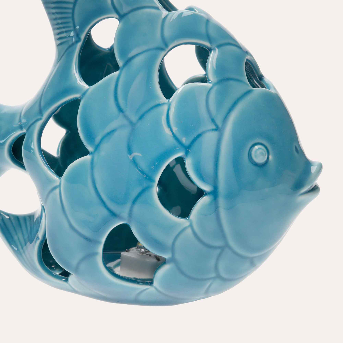 Figurine de poisson en céramique bleue avec LED intégrée