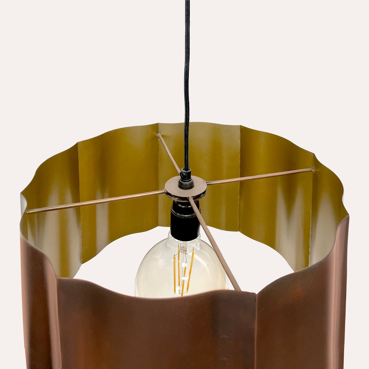Lampadario In Metallo Rame Ondulato