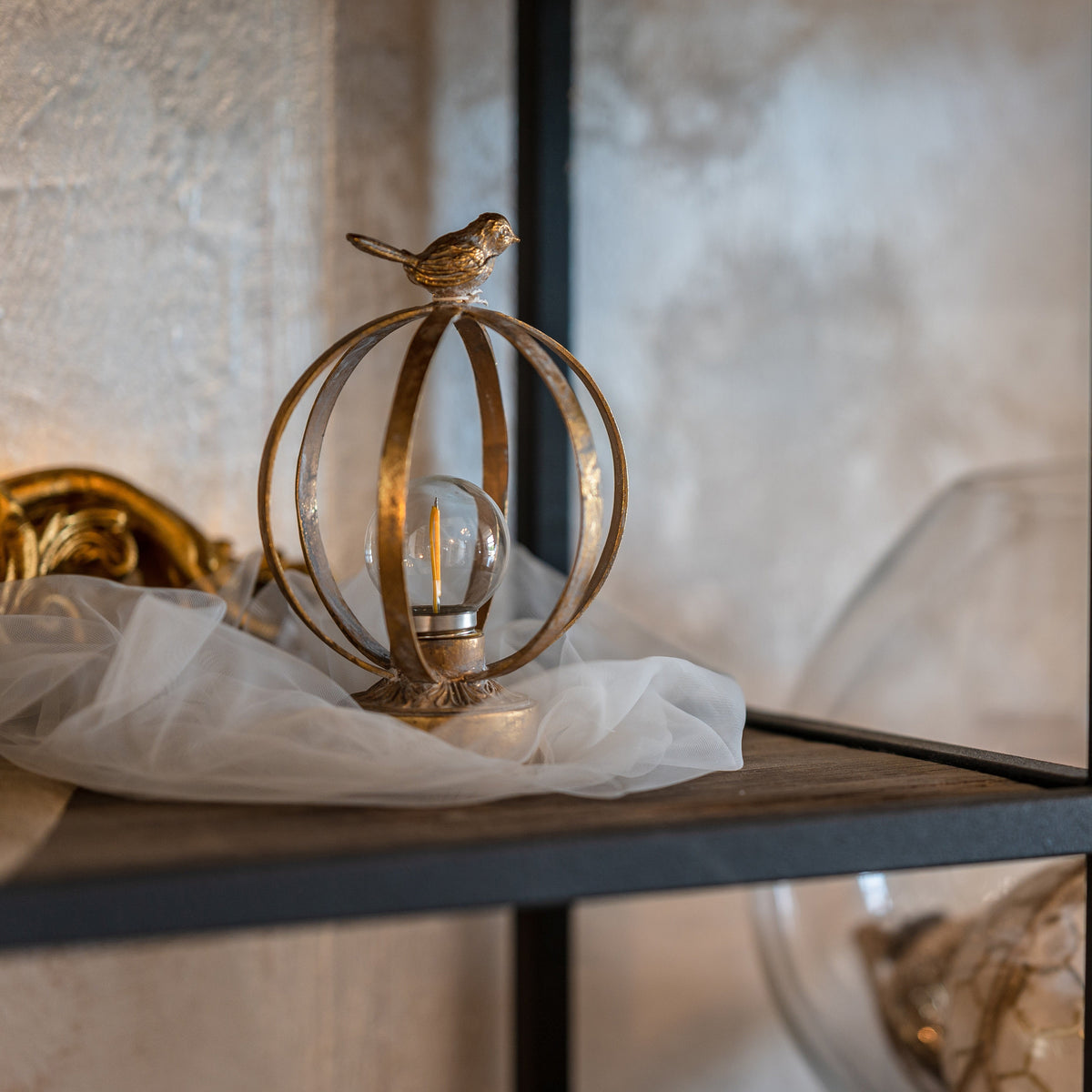 Lampada con Uccellino in Metallo Oro H.20x14 cm - KeyHome Store