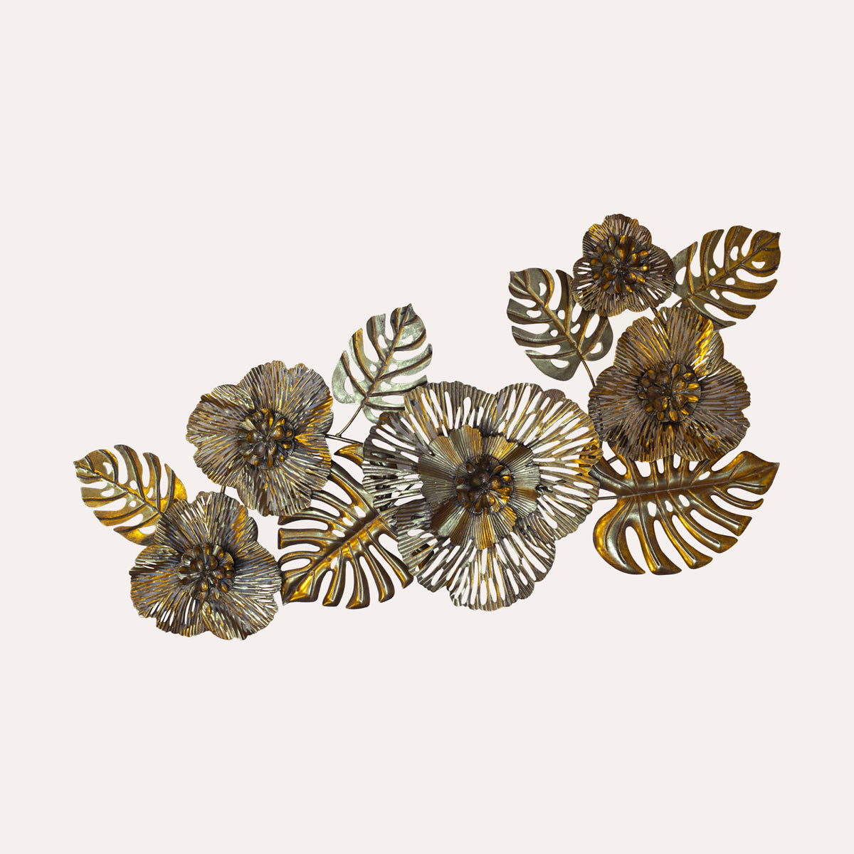 Frise Décorative en Fer Doré à Décor de Fleurs et Feuilles