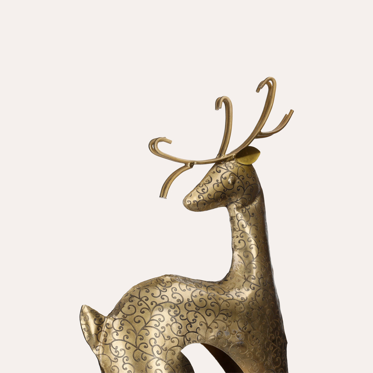 Petite statue de renne de Noël en métal doré H. 34cm