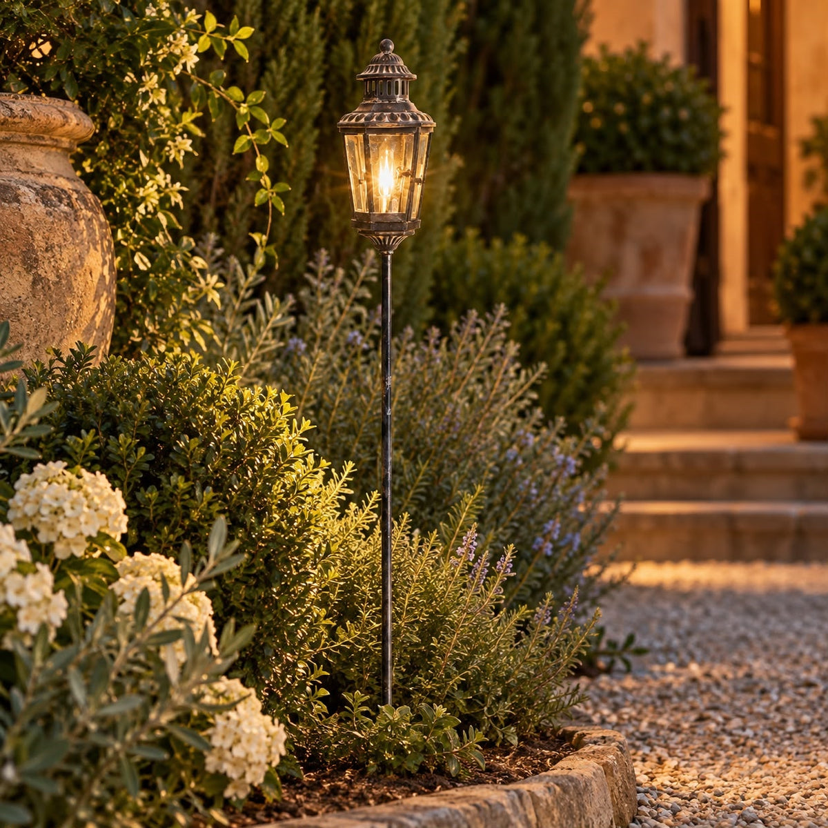Piantone con Lanterna in Ferro Grigio H.126 cm - KeyHome Store