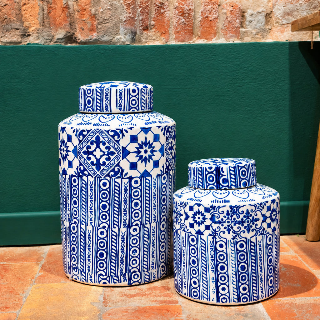 Potiche com Decorações Azuis em Cerâmica Bege H.26 cm - KeyHome Store