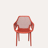 Poltrona Traforata in Polipropilene Rosso Corallo Opaco 56x60x82 cm