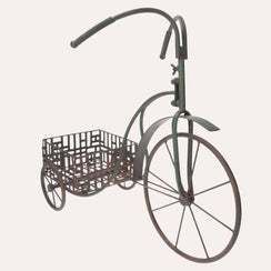 Manique Tricycle en Fer Brun Antique
