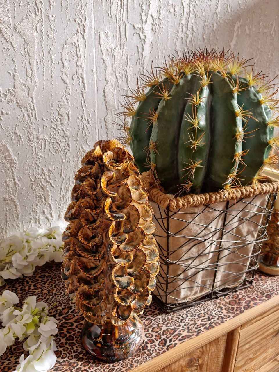 Pigna Decorativa Soprammobile in Ceramica Marrone Lucido